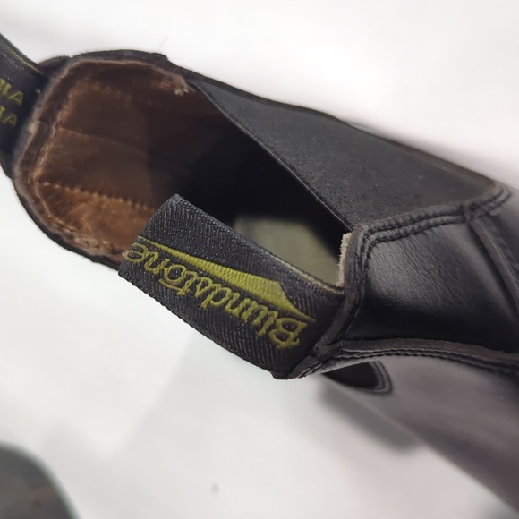Blundstone Chelsea Boots - Picture 9 of 9